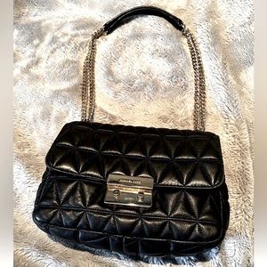 SoLD Michael Kors MK Sloan bag
